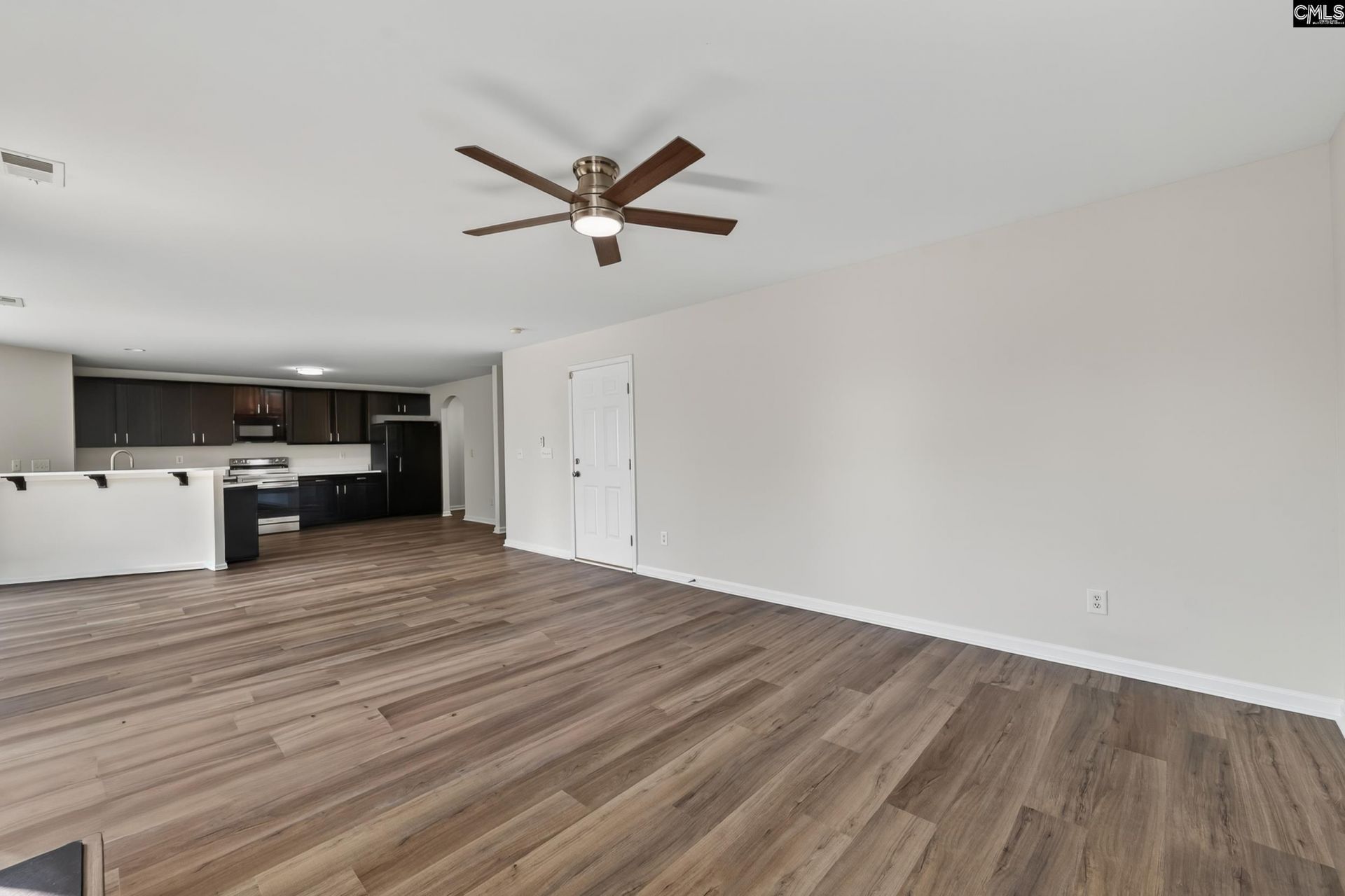 302 Meadow Ridge Court Photo 8