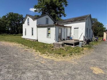 4335 Salt Works Road, Medina, NY 14103