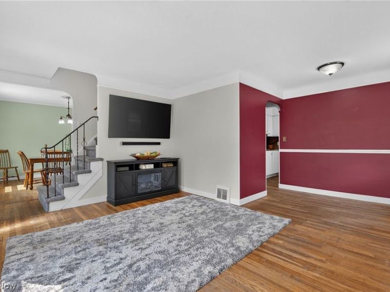 23888 Lucille Drive, North Olmsted, OH 44070 Photo 6