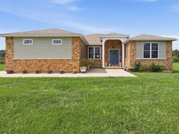 3197 Smeltzer Road, Marion, OH 43302