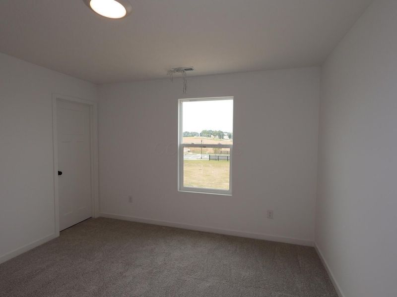 1007 Dawsons Drive, Hebron, OH 43025 Photo 12