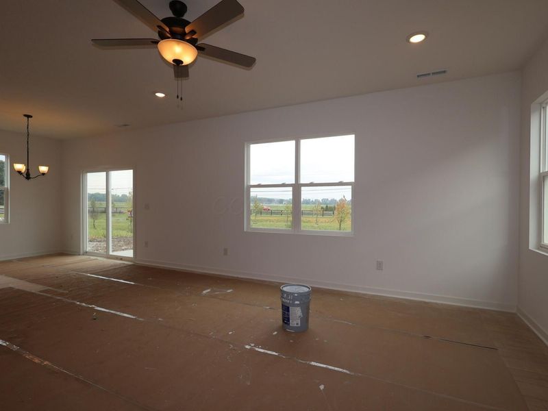 1007 Dawsons Drive, Hebron, OH 43025 Photo 4