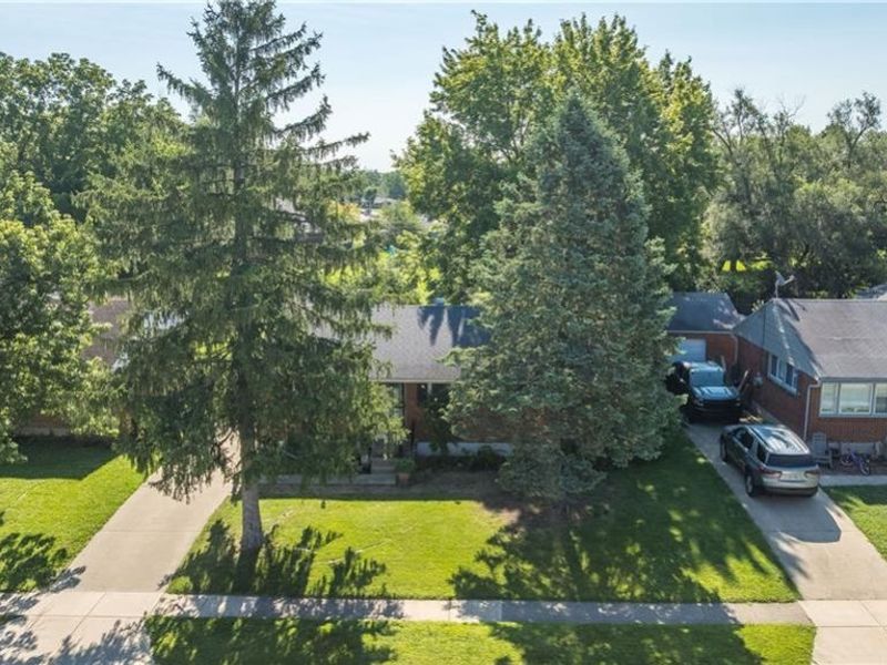 3608 Valleywood Drive, Dayton, OH 45429 Photo 4