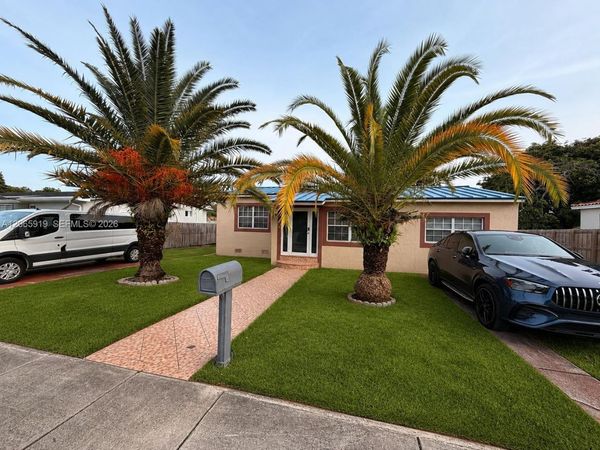 166 E 19th St, Hialeah, FL 33010