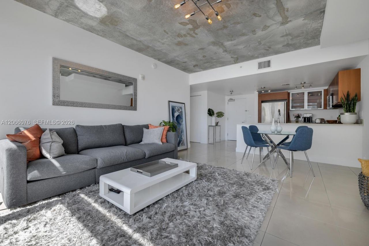 3250 NE 1st Ave , Unit 1119, Miami, FL 33137 Photo