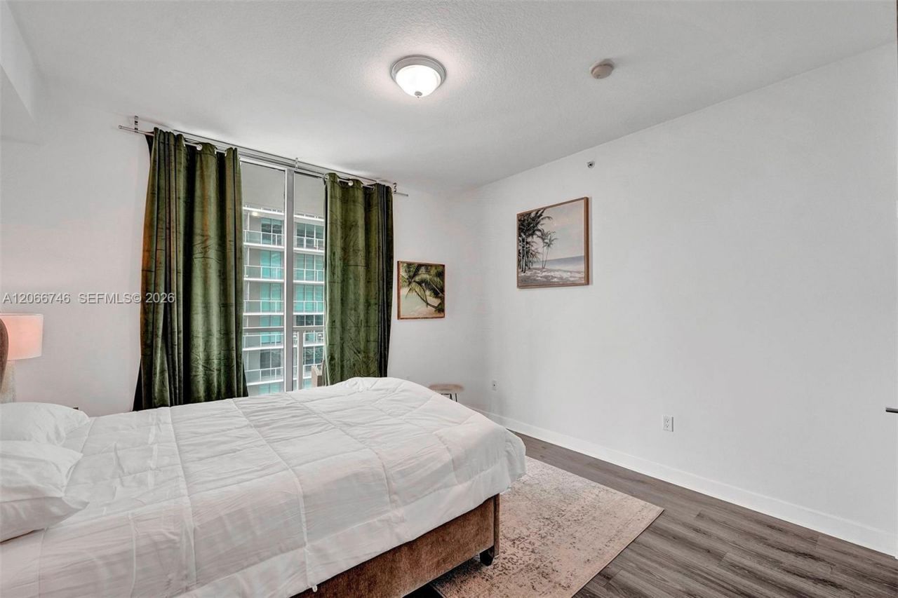 79 SW 12th St , Unit 3608-S, Miami, FL 33130 Photo