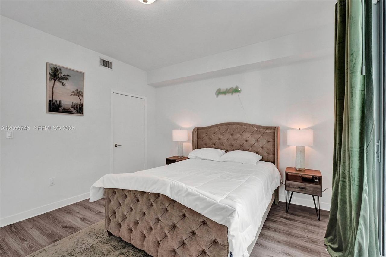 79 SW 12th St , Unit 3608-S, Miami, FL 33130 Photo