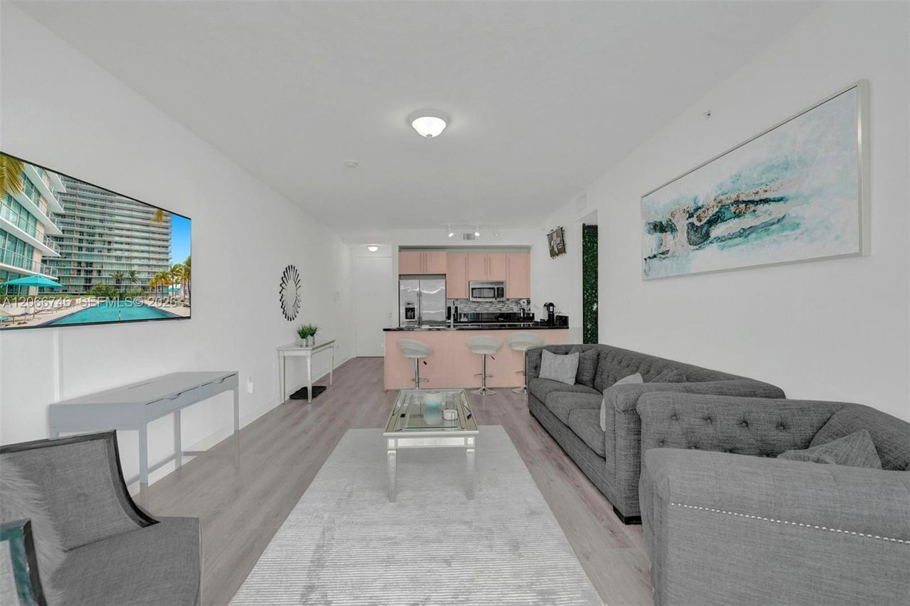 79 SW 12th St , Unit 3608-S, Miami, FL 33130 Photo