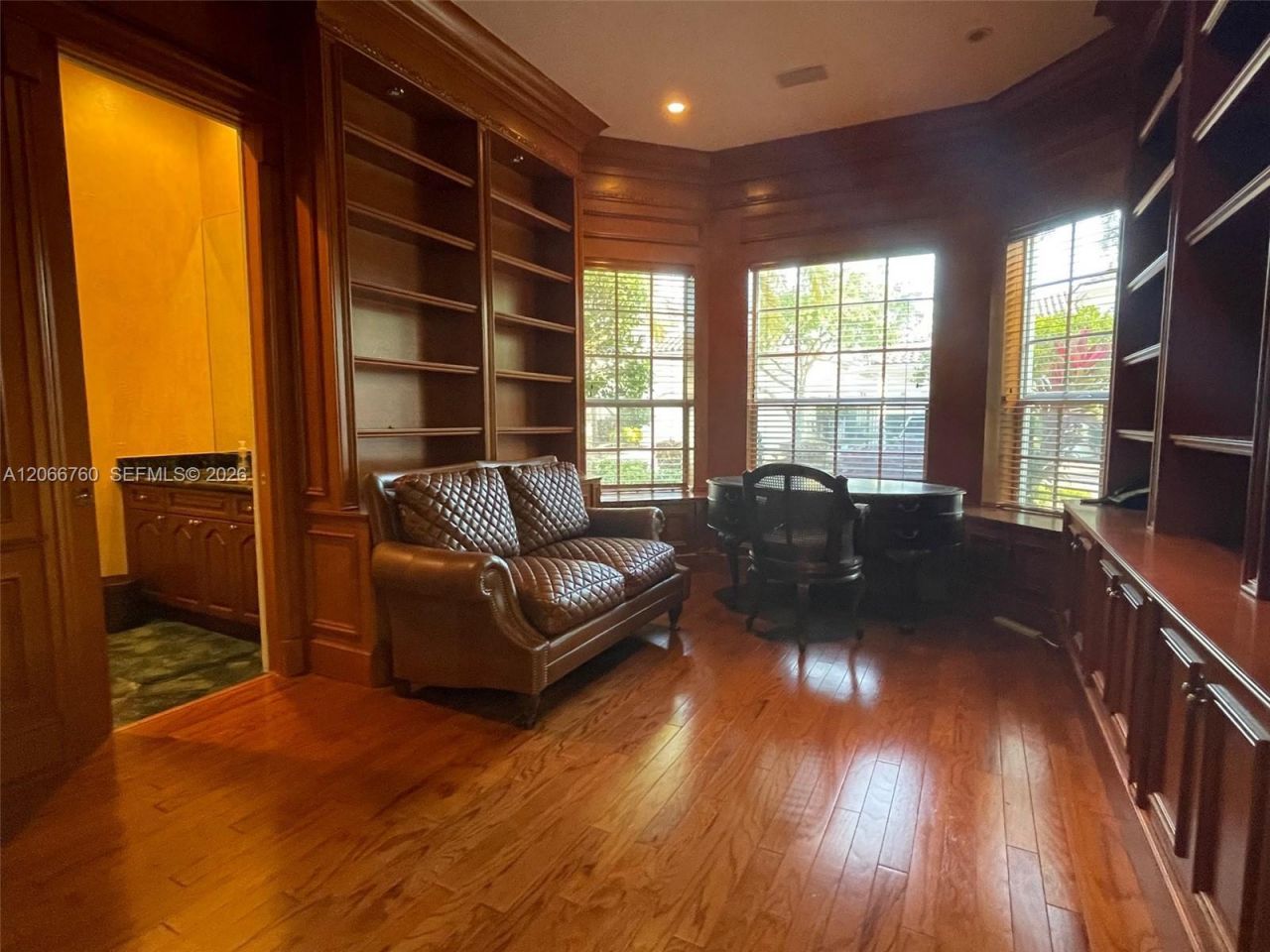 891 Captiva Dr , Hollywood, FL 33019 Photo