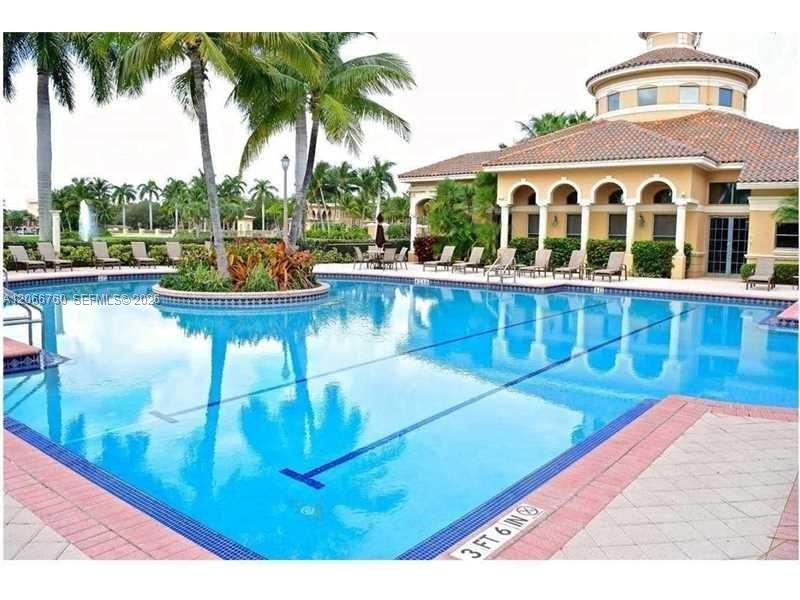 891 Captiva Dr , Hollywood, FL 33019 Photo