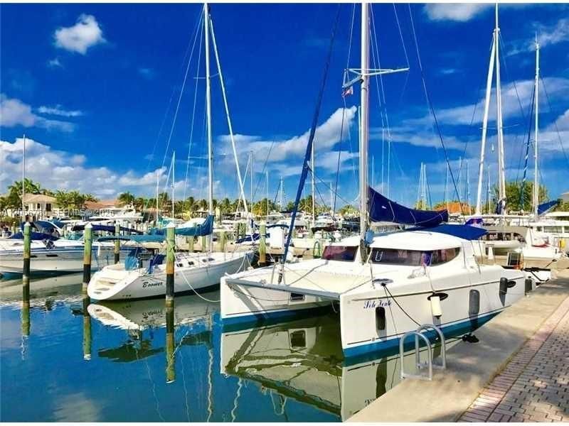 891 Captiva Dr , Hollywood, FL 33019 Photo