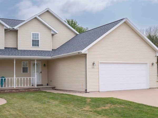 1087 STILLMEADOW LANE, Menasha, WI 54952