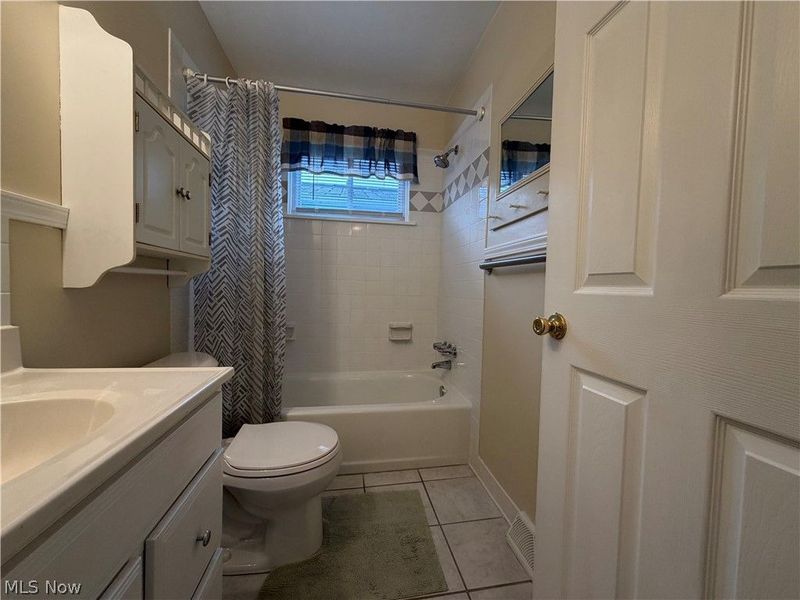 2849 25th Street NE, Canton, OH 44705 Photo 10