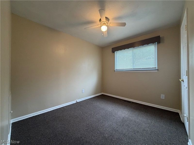 2849 25th Street NE, Canton, OH 44705 Photo 11