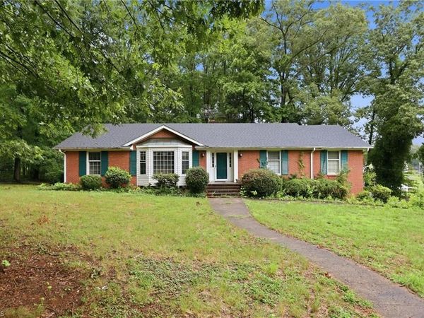 8791 Desmond Drive, Lewisville, NC 27023