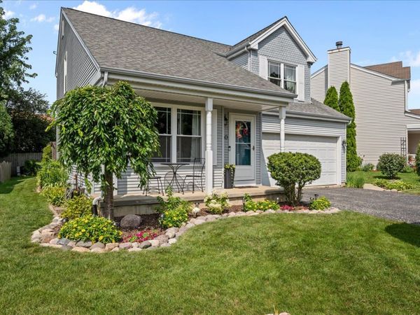 640 Green Meadow Lane , Geneva, IL 60134
