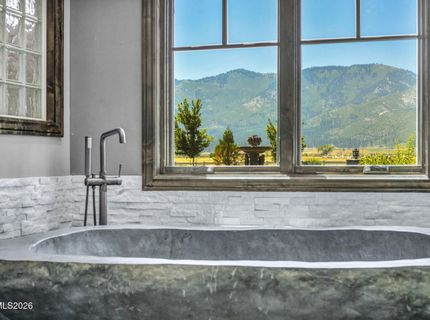 18250 Lake Vista Road, Washoe Valley, NV 89704 Photo