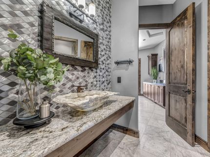 18250 Lake Vista Road, Washoe Valley, NV 89704 Photo