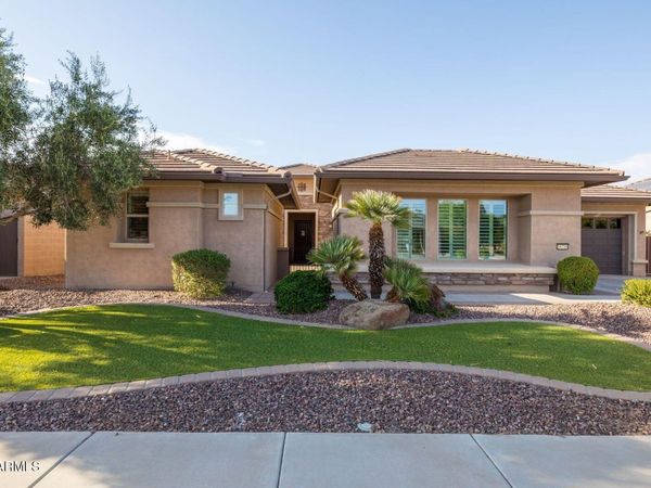 16716 W HOLLY Street, Goodyear, AZ 85395