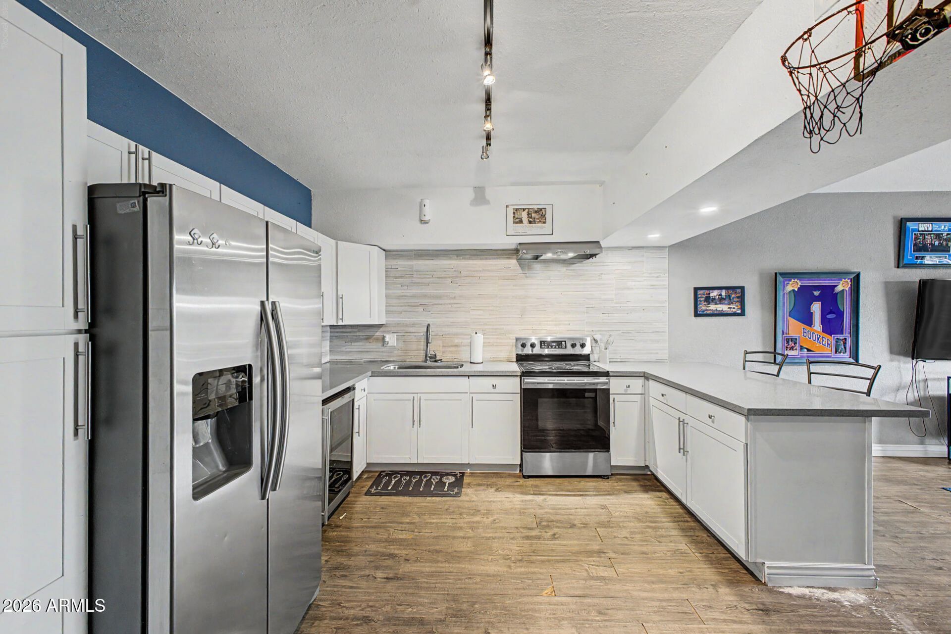 357 E Thomas Road, Unit A105, Phoenix, AZ 85012 Main Photo