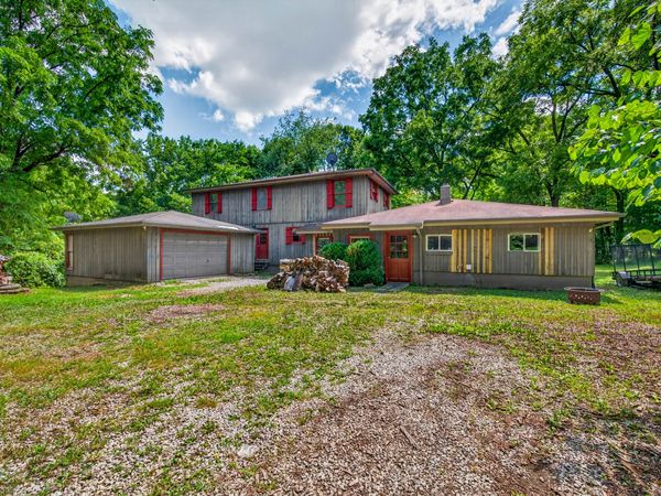 3851 Plum Creek Road , Nashville, IN 47448