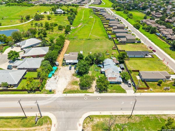 310 ALVES LN, New Braunfels, TX 78130