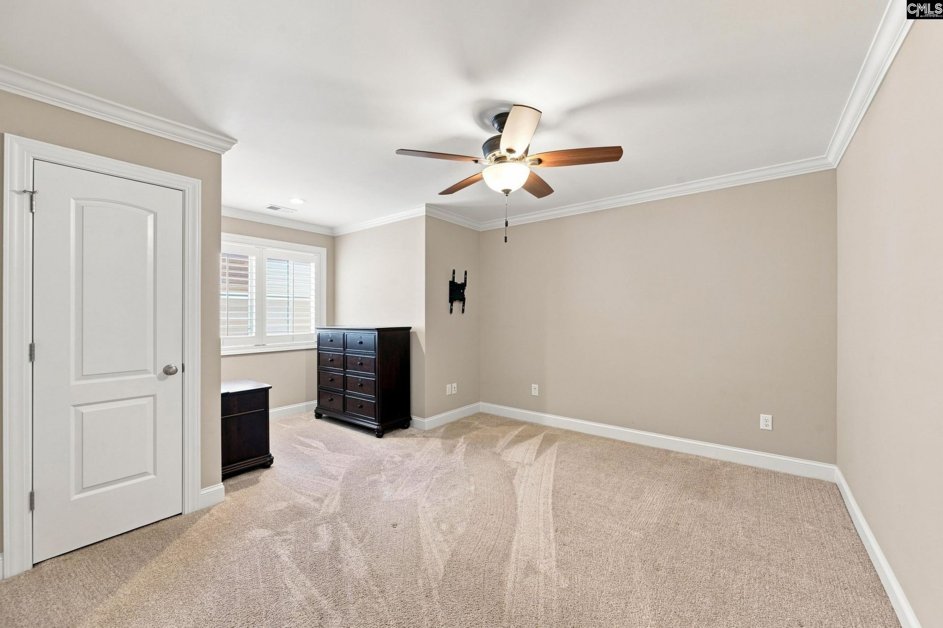412 Bay Pointe  Photo 32