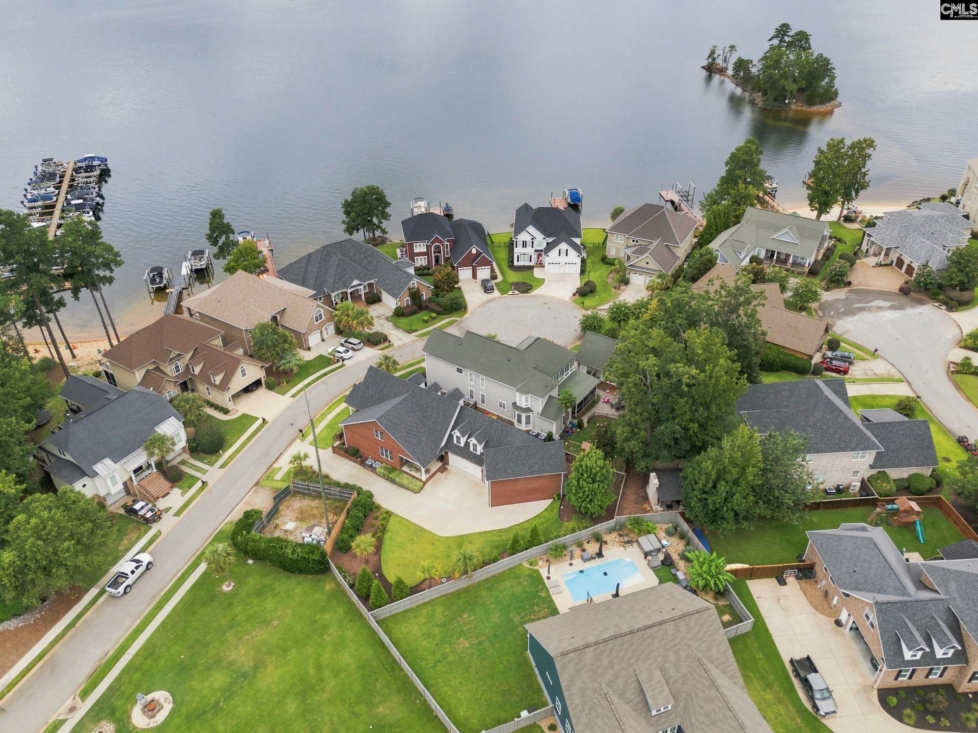412 Bay Pointe  Photo 47