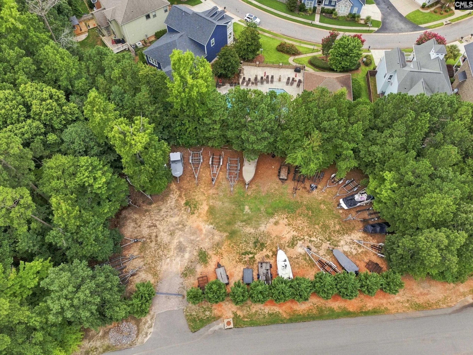 412 Bay Pointe  Photo 52