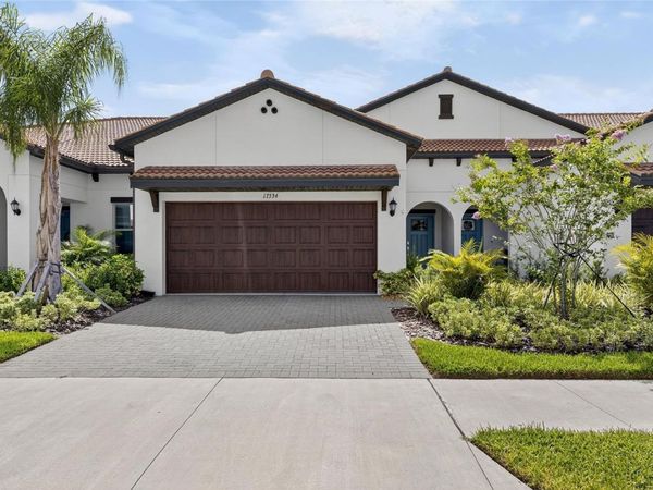 17334 HOLLY WELL AVENUE , WIMAUMA, FL 33598