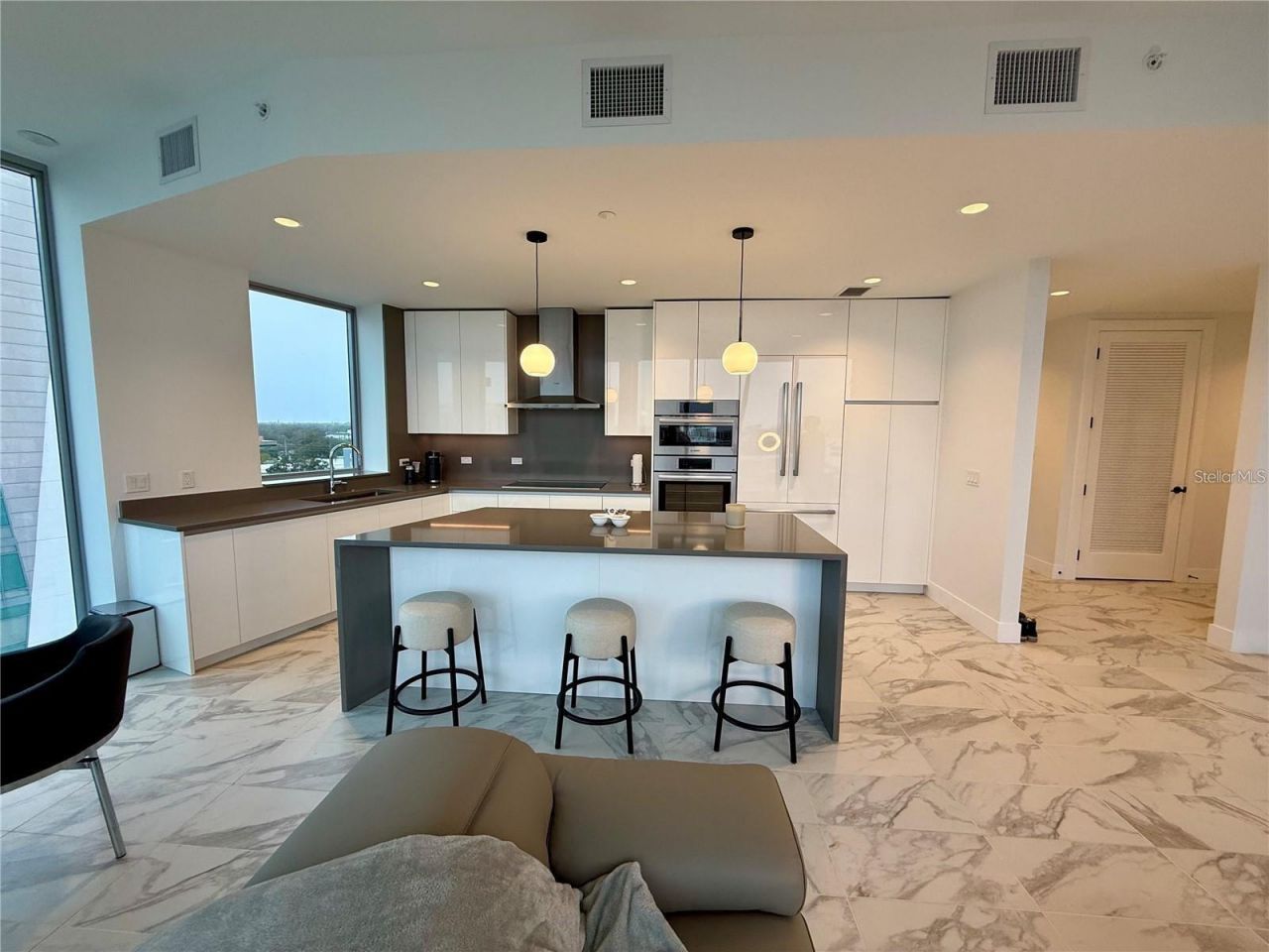 777 3rd Avenue N, Unit 908, Saint Petersburg, FL 33701 Photo