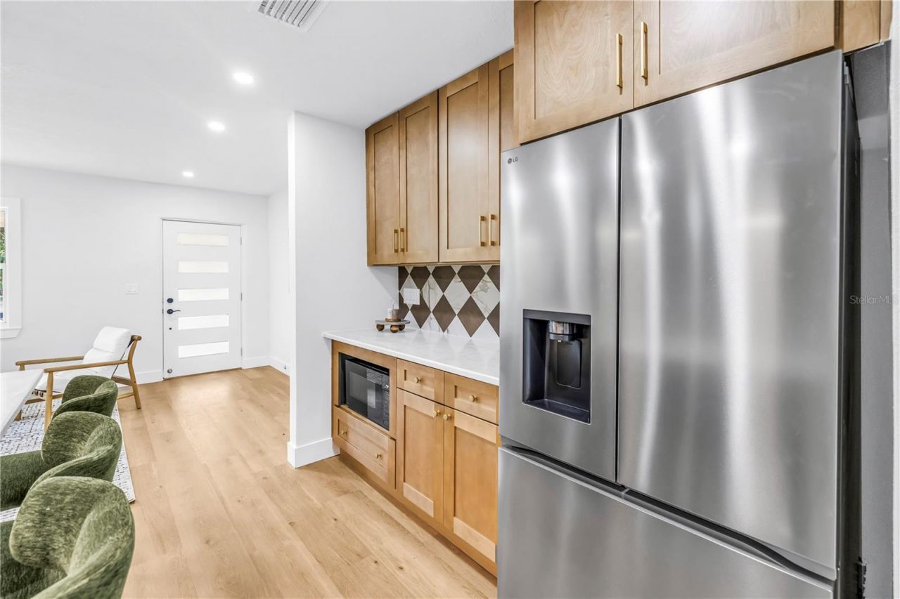 8171 37th Avenue N, Saint Petersburg, FL 33710 Photo