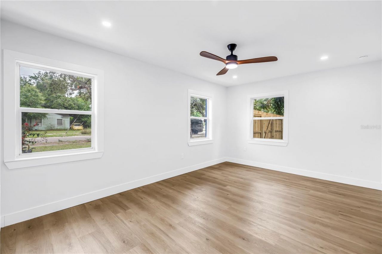 8171 37th Avenue N, Saint Petersburg, FL 33710 Photo