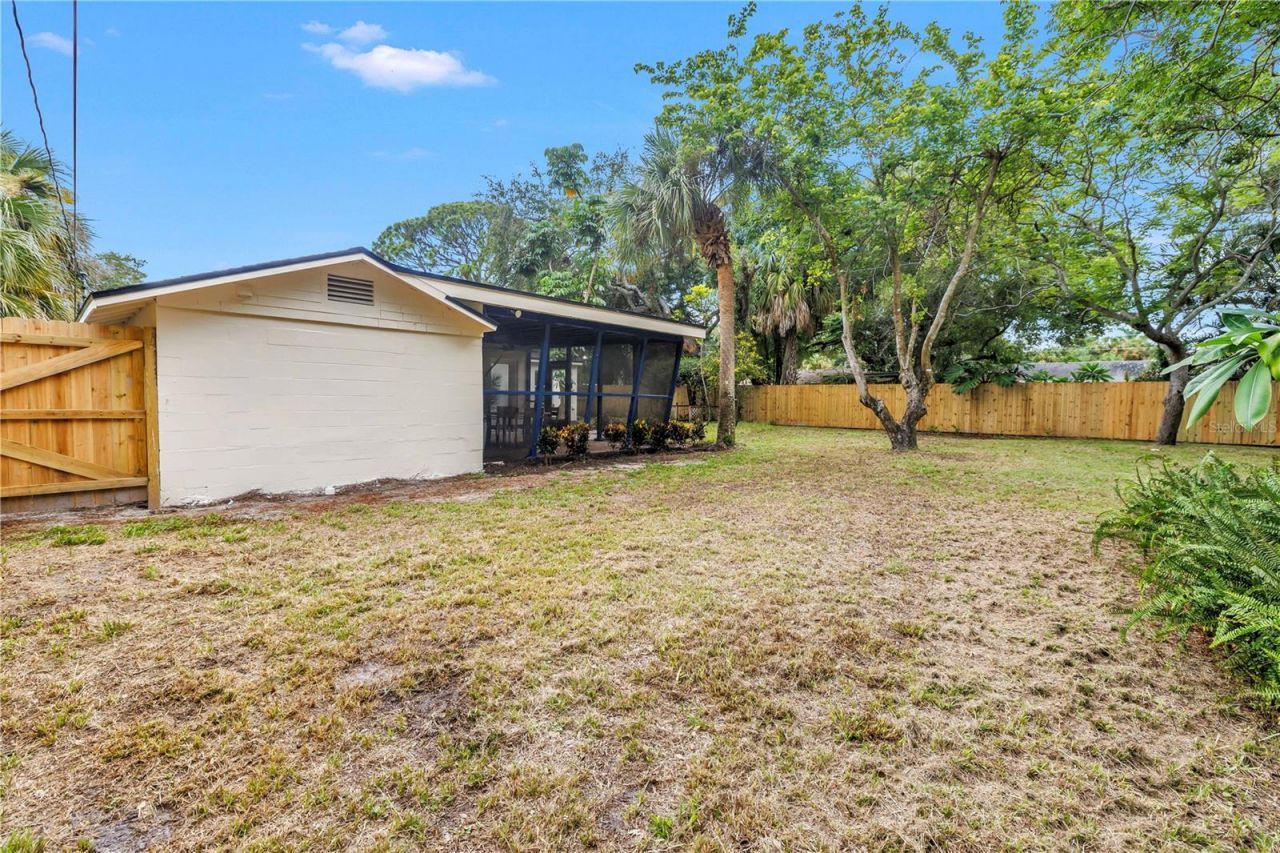 8171 37th Avenue N, Saint Petersburg, FL 33710 Photo