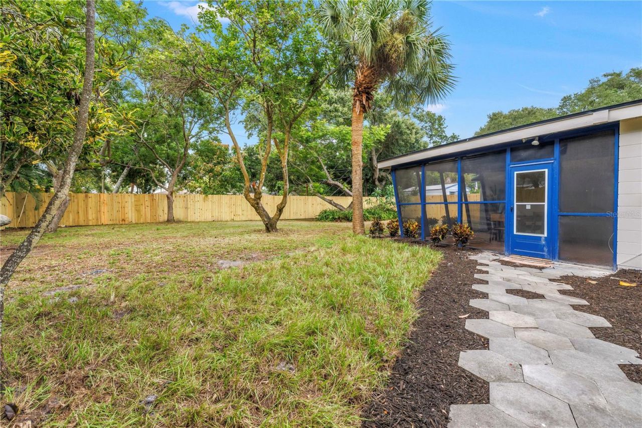 8171 37th Avenue N, Saint Petersburg, FL 33710 Photo