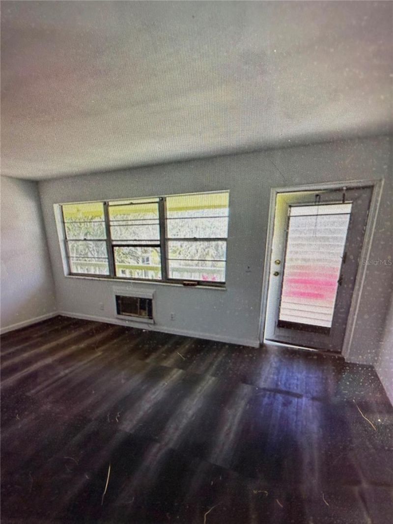 42 Sheffield B, Unit B, West Palm Beach, FL 33417 Photo