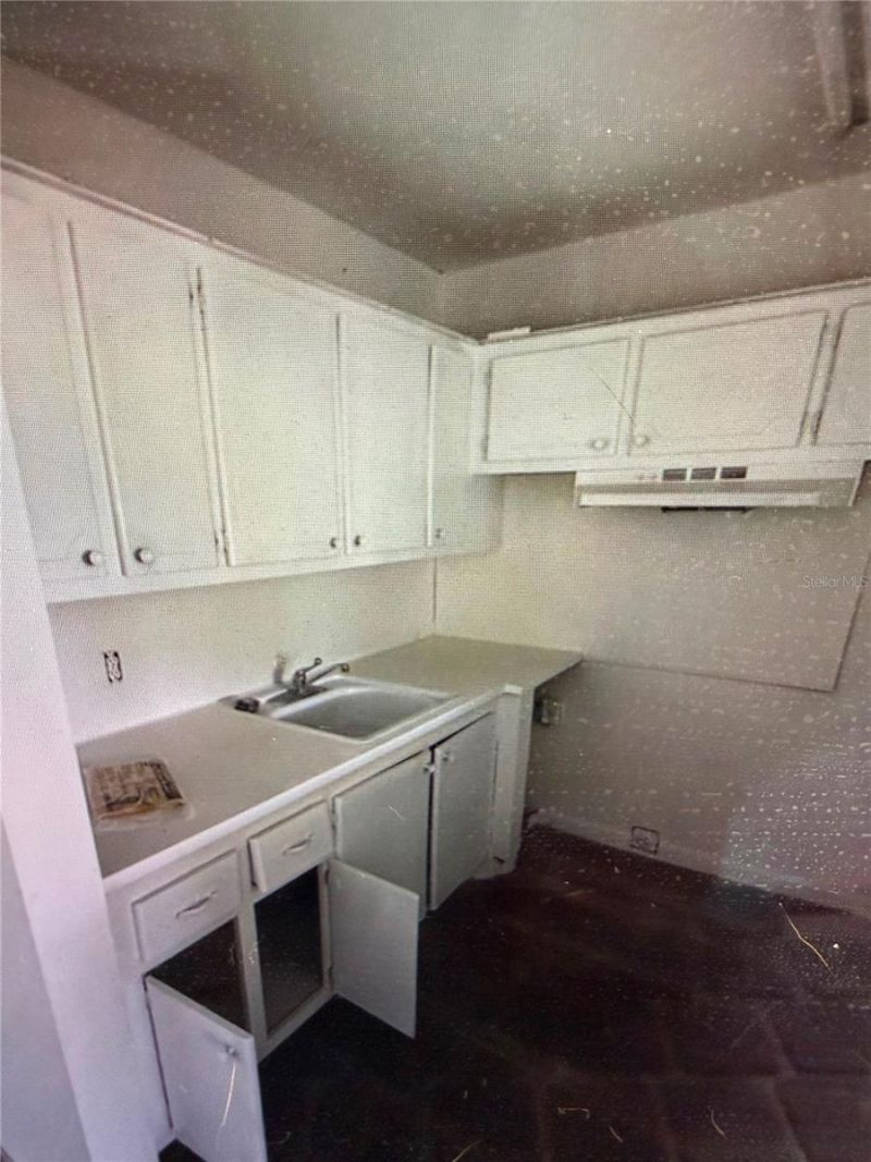 42 Sheffield B, Unit B, West Palm Beach, FL 33417 Photo