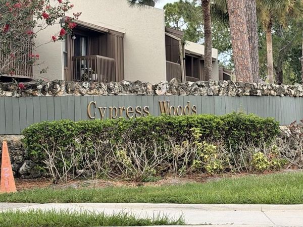 5304 INDIAN CREEK DRIVE , Unit D03, ORLANDO, FL 32811