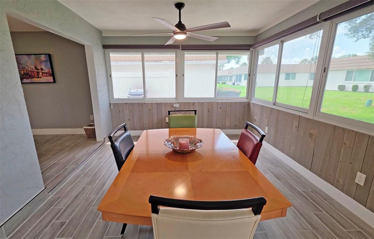 5468 Riverbluff Circle, Unit V-40, Sarasota, FL 34231 Photo