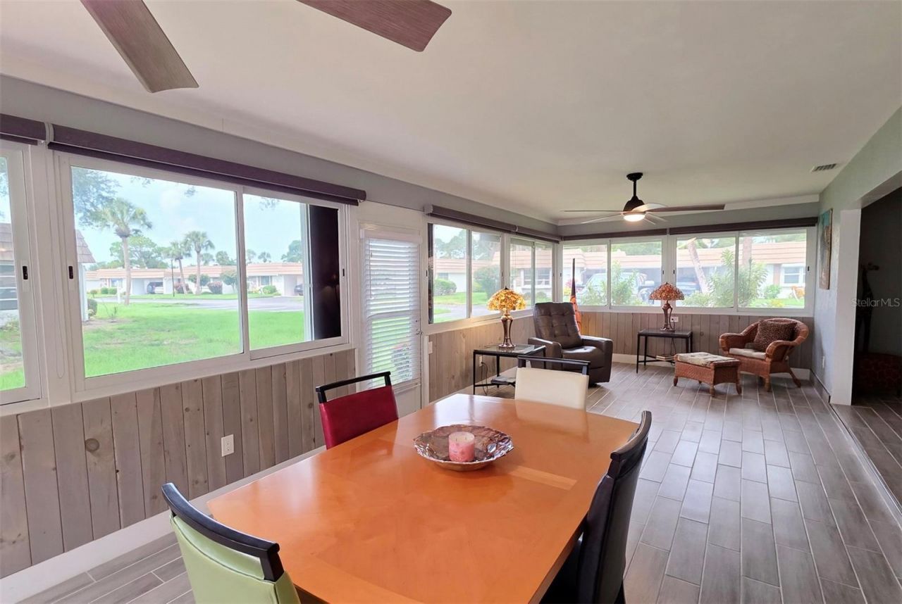 5468 Riverbluff Circle, Unit V-40, Sarasota, FL 34231 Photo