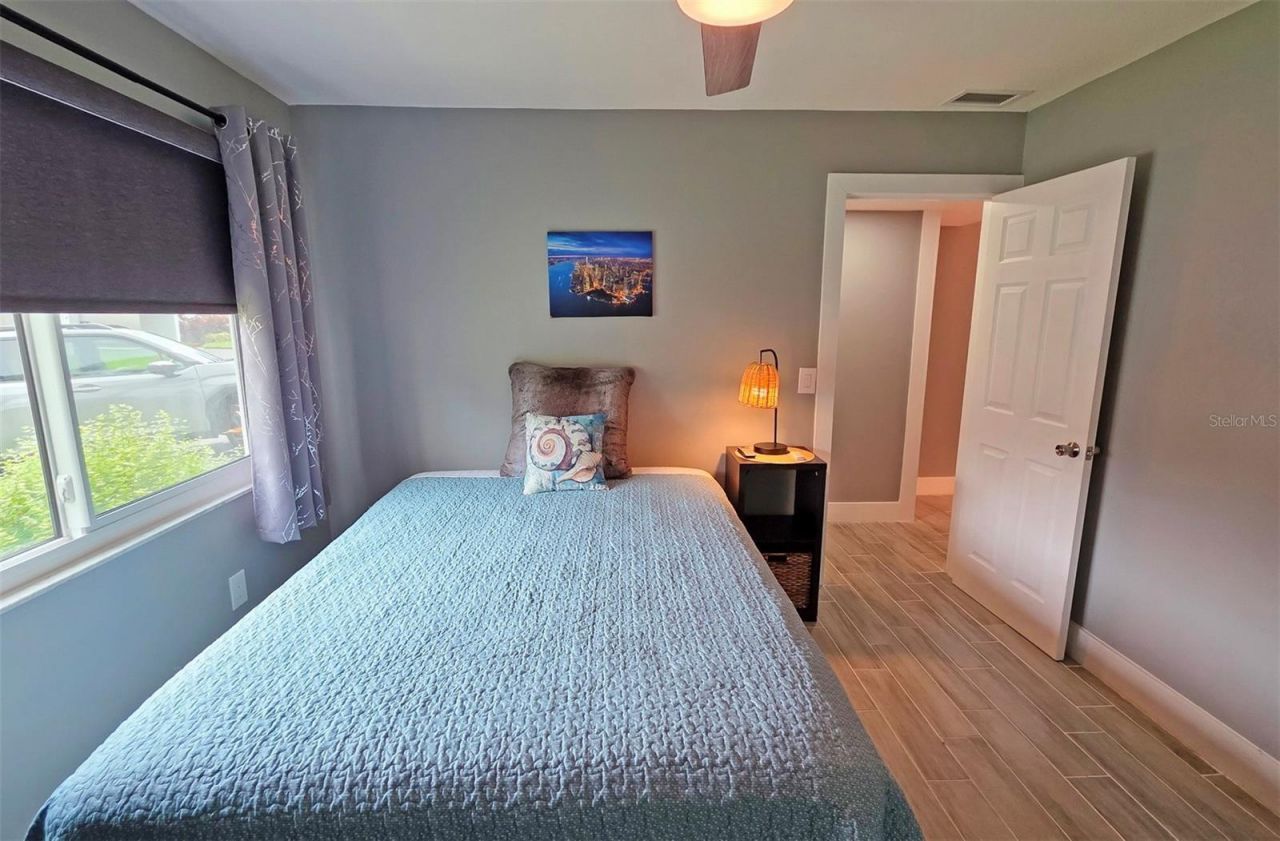 5468 Riverbluff Circle, Unit V-40, Sarasota, FL 34231 Photo