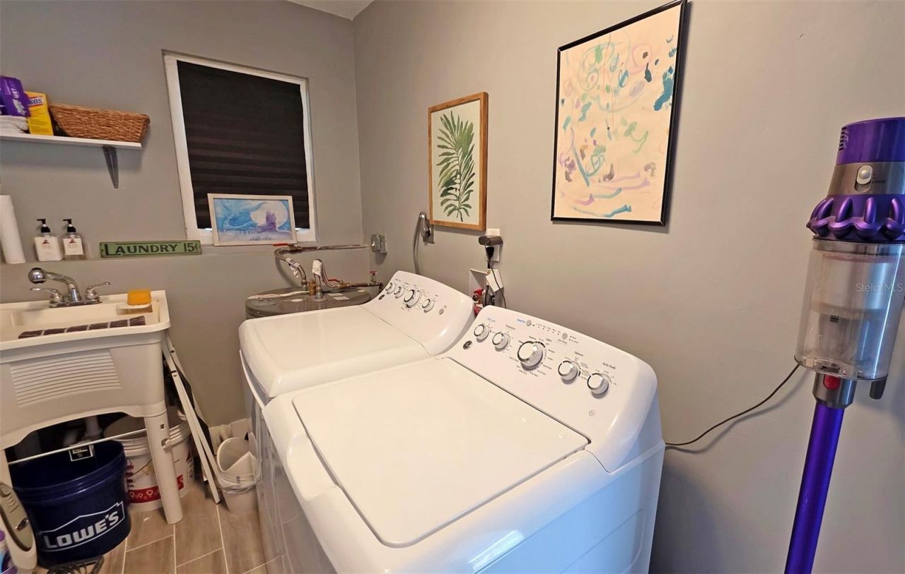 5468 Riverbluff Circle, Unit V-40, Sarasota, FL 34231 Photo