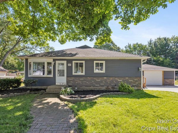 5666 Park Avenue, Hudsonville, MI 49426
