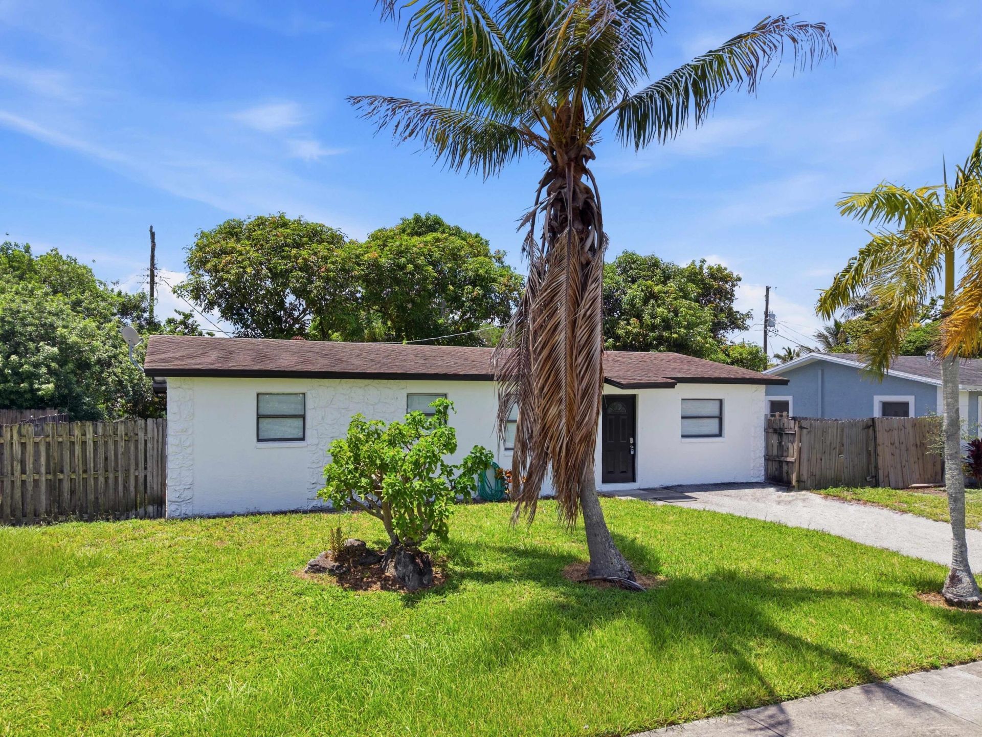 4862 Andros Drive, West Palm Beach, FL 33407 Photo