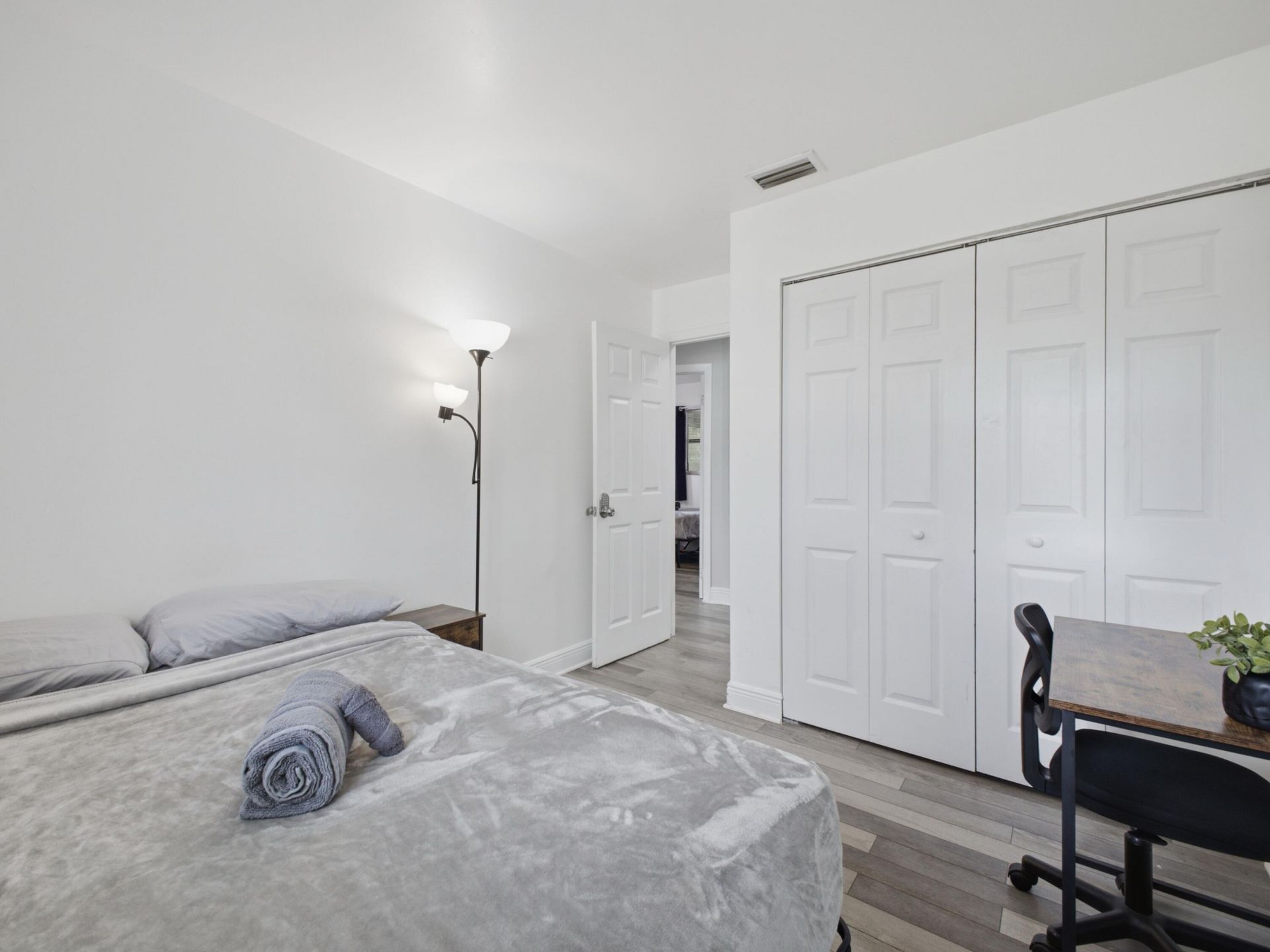 4862 Andros Drive, West Palm Beach, FL 33407 Photo