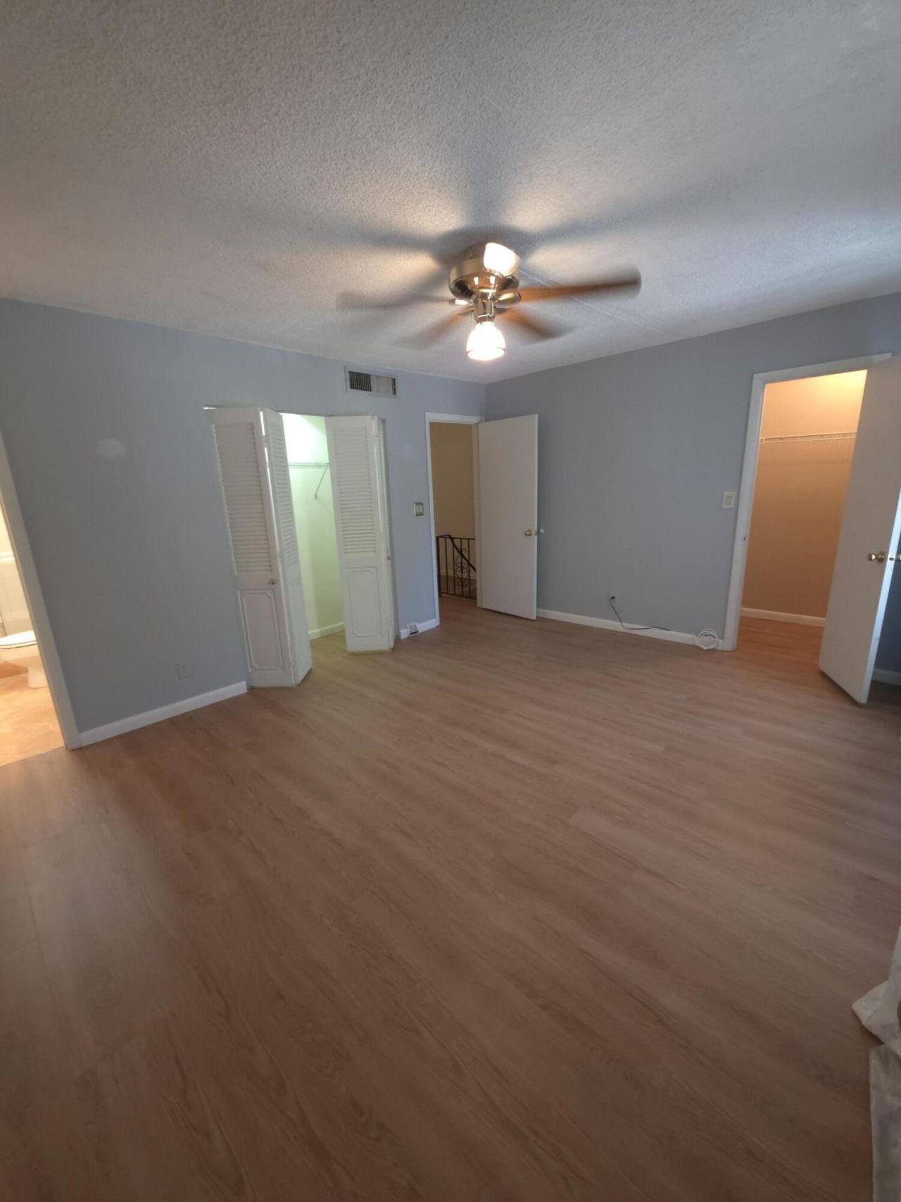 1001 Three Islands Boulevard, Unit 36, Hallandale Beach, FL 33009 Photo