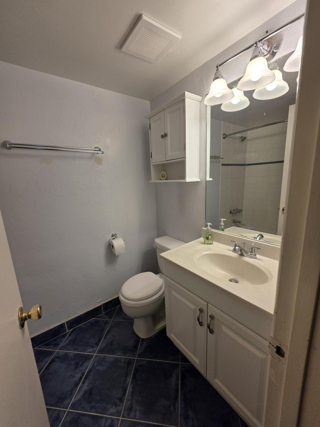 1001 Three Islands Boulevard, Unit 36, Hallandale Beach, FL 33009 Photo