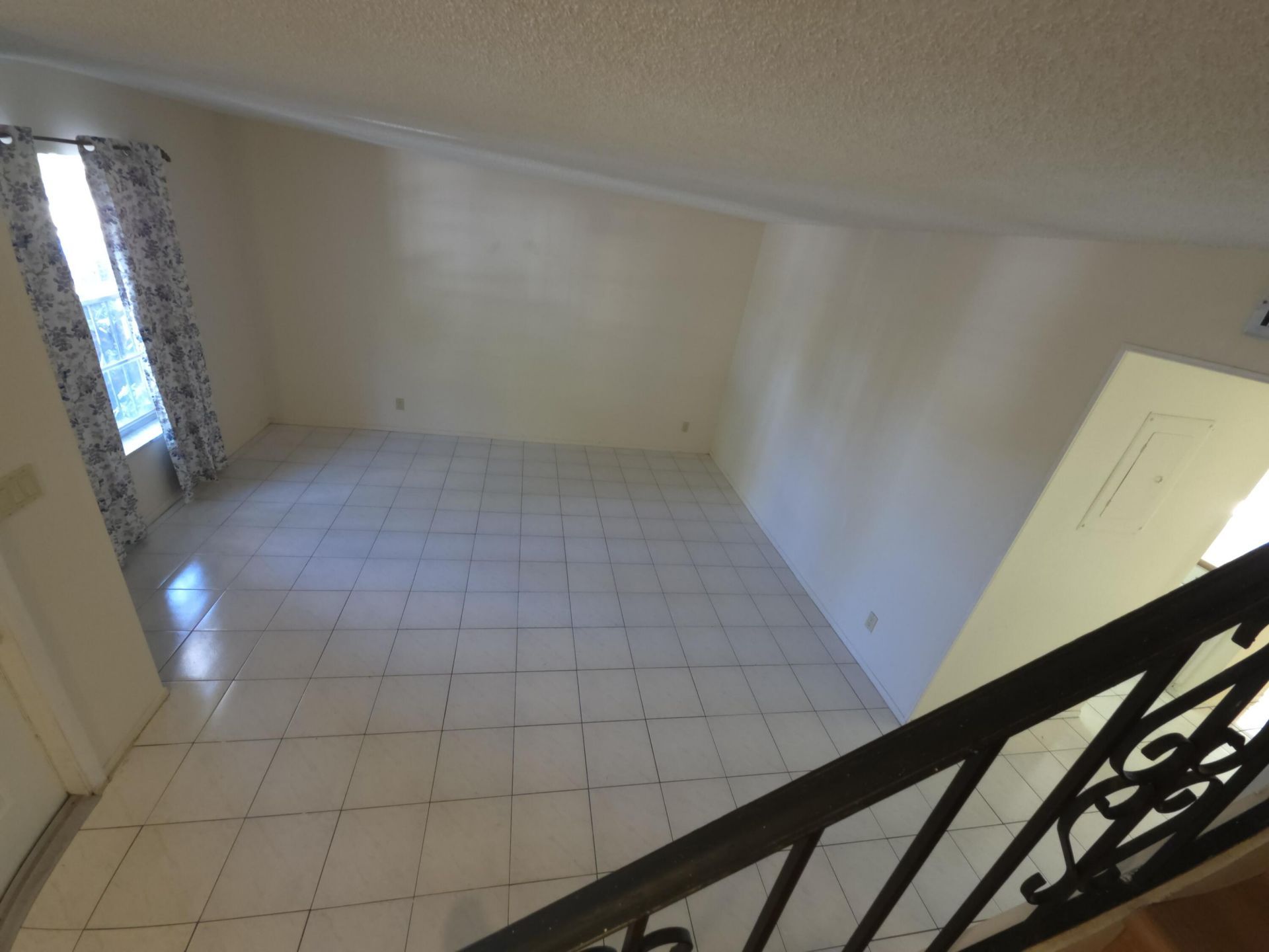 1001 Three Islands Boulevard, Unit 36, Hallandale Beach, FL 33009 Photo
