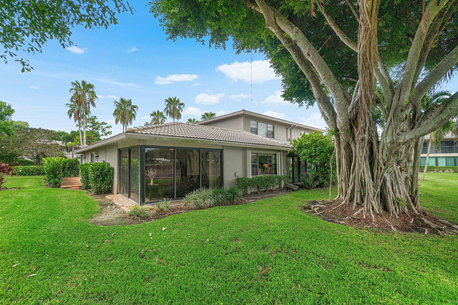 27 Stratford Lane W, Unit D, Boynton Beach, FL 33436 Photo