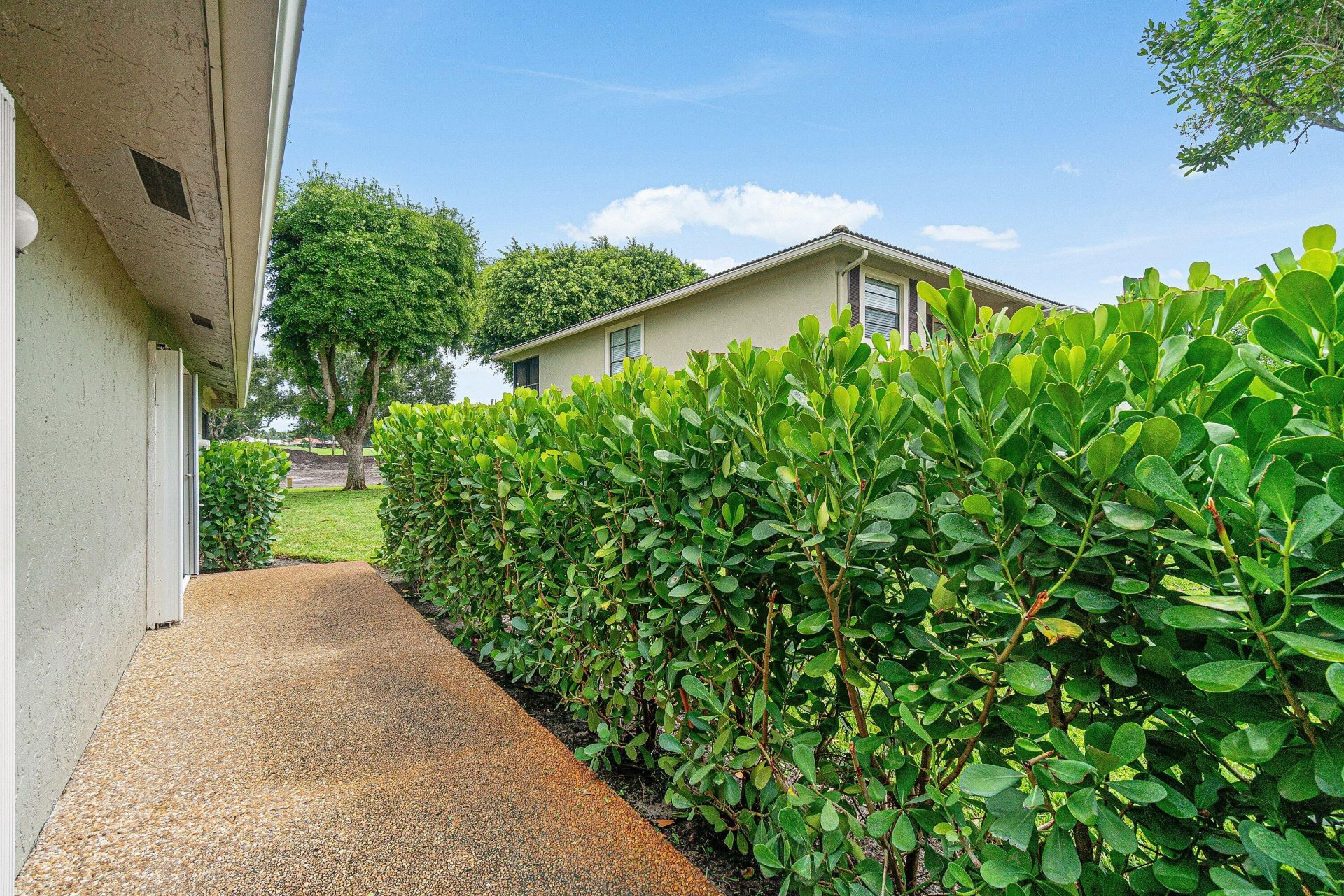 27 Stratford Lane W, Unit D, Boynton Beach, FL 33436 Photo